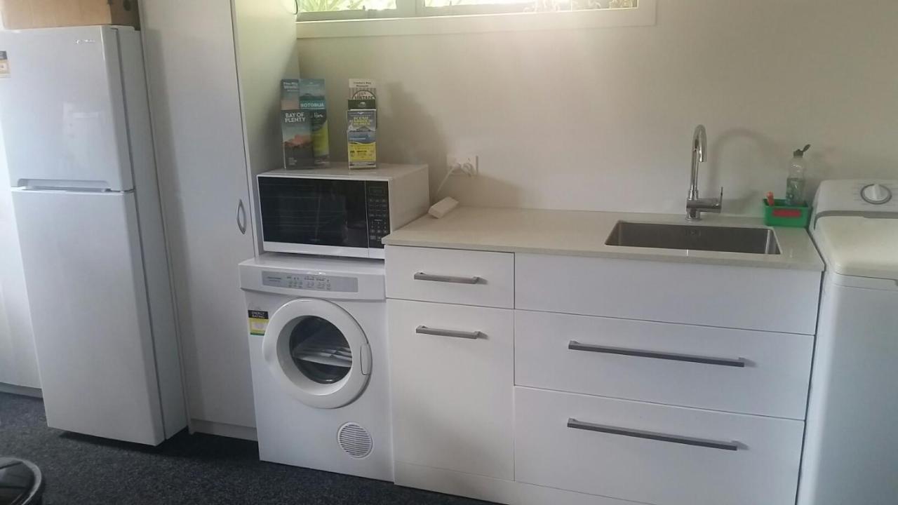 Edgehill - Semi Self-Contained Eco Friendly Home Tauranga Luaran gambar