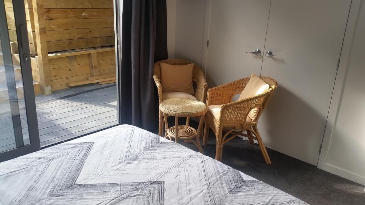 Edgehill - Semi Self-Contained Eco Friendly Home Tauranga Luaran gambar